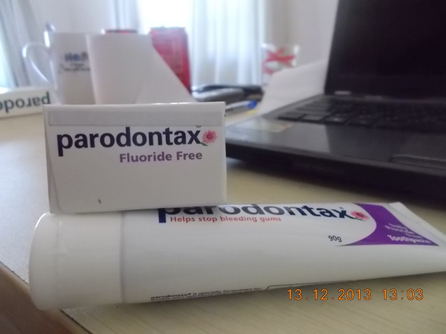 parodontax, toothpaste, fluoride free, package
